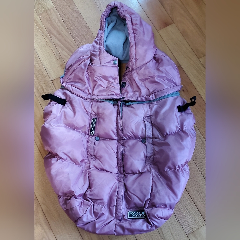 Pookie Poncho, "blush" color.